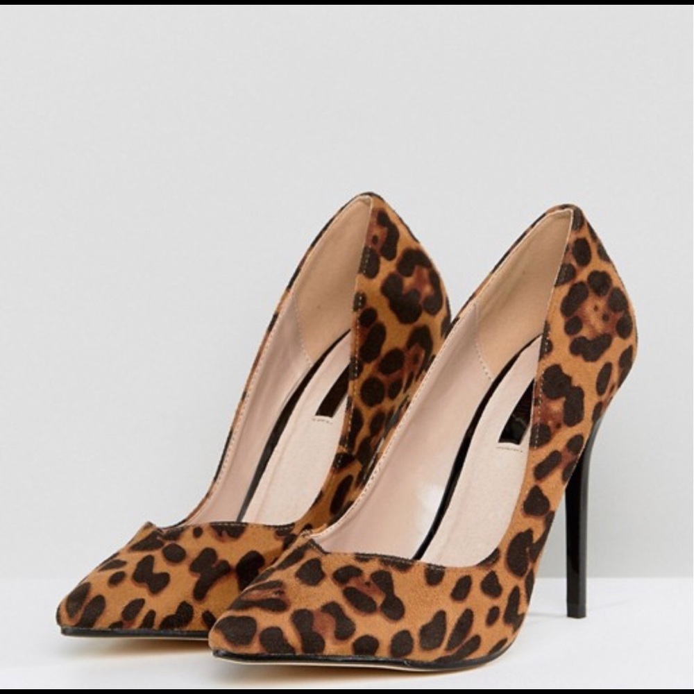 Lost Ink Leopard Print Heeled Court Shoes